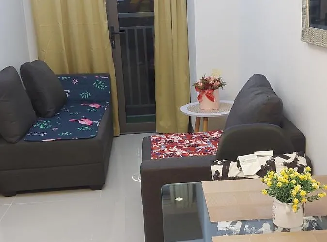 Apartment Moa Staycation By Elsie D